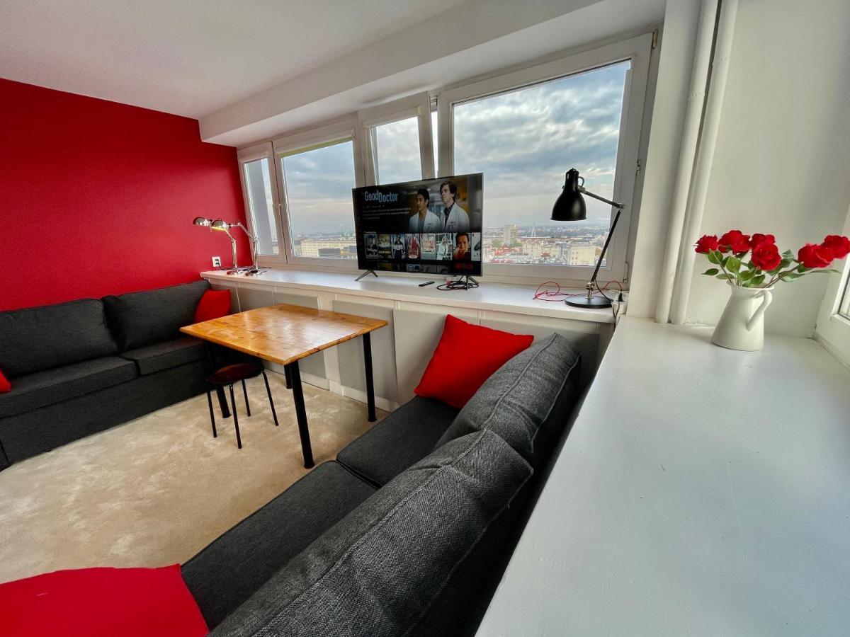 Sawa 3 Metro X2 Fast Wifi 50'Tv Netflx Hbo Appletv+ Amazontv Lägenhet Warszawa Exteriör bild
